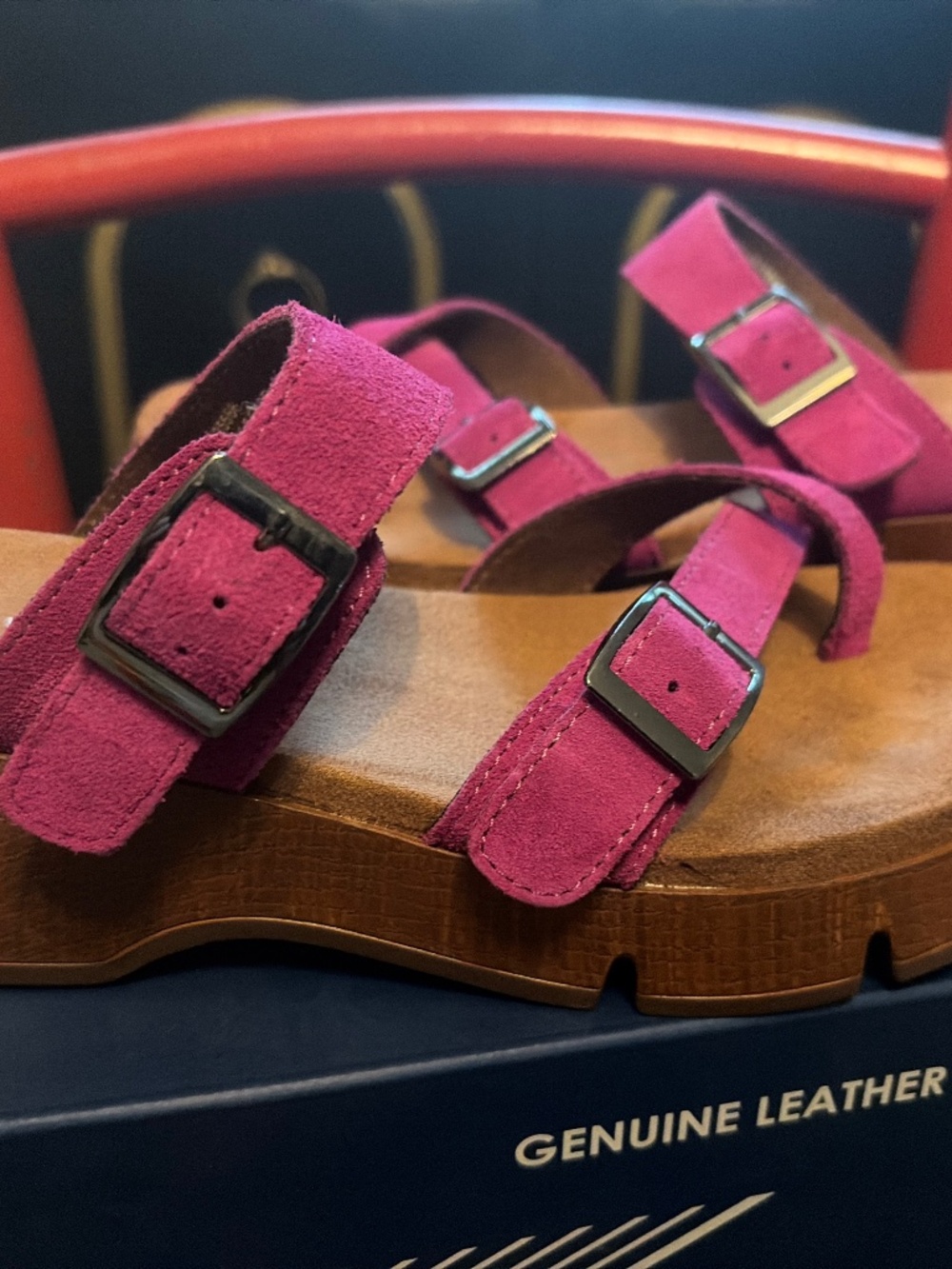White Mountain Suede platform Slides - Picture 2 of 4